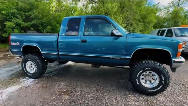 Lifted teal Chevy